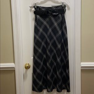 Fashion Bug black/grey plaid skirt